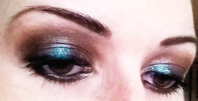 mac bluebrown pigment